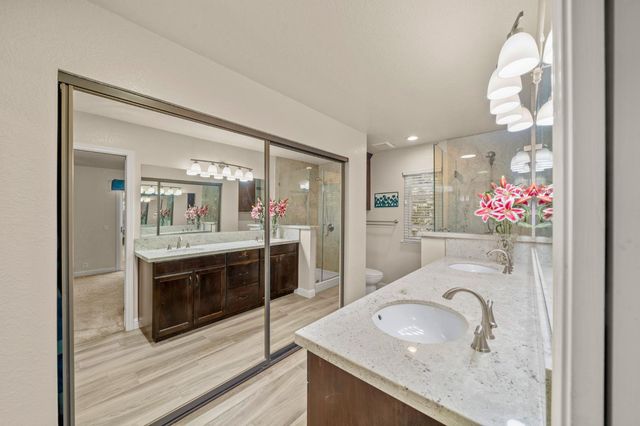 1308 Carnation Ct, Roseville, CA 95661