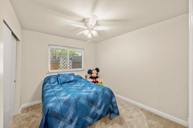1308 Carnation Ct, Roseville, CA 95661
