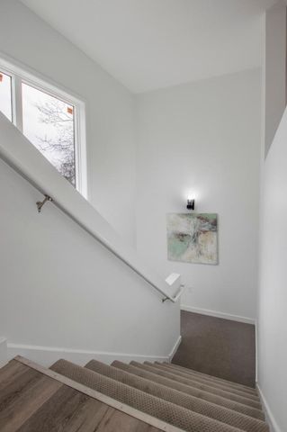 3654 18th Avenue S, Minneapolis, MN 55407