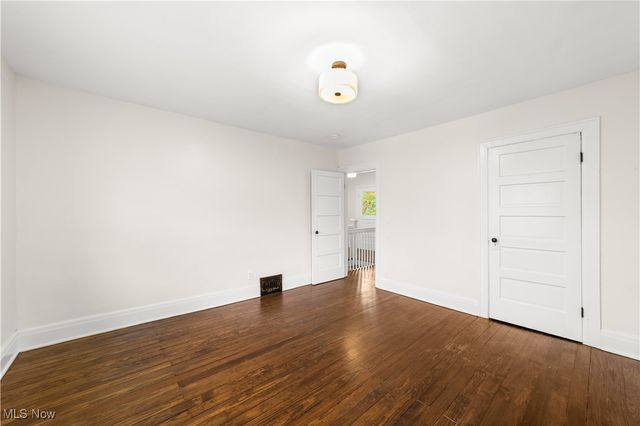 1161 W 8th Street, Lorain, OH 44052