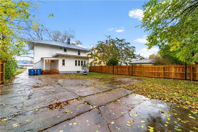 1161 W 8th Street, Lorain, OH 44052