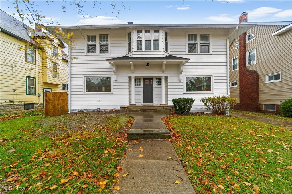 1161 W 8th Street, Lorain, OH 44052