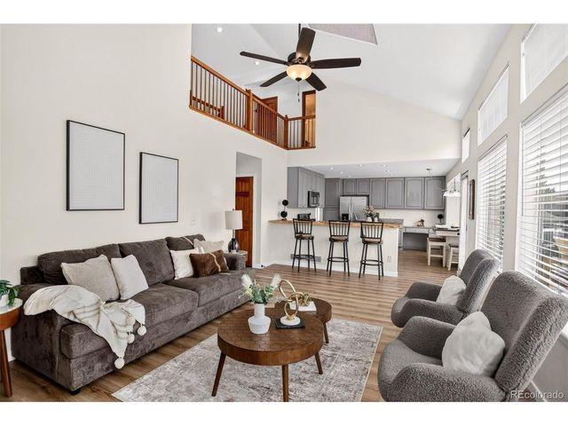 9234 W Hinsdale Pl, Littleton, CO 80128