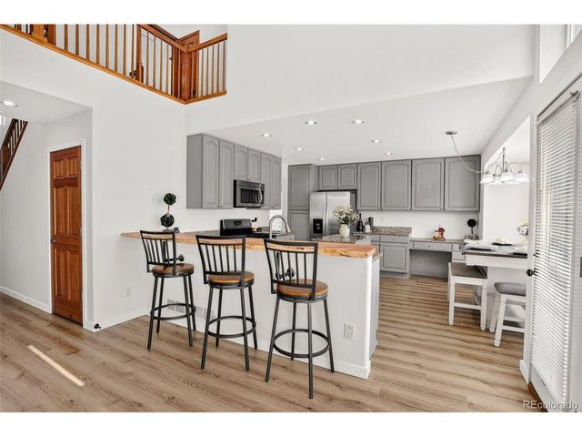 9234 W Hinsdale Pl, Littleton, CO 80128