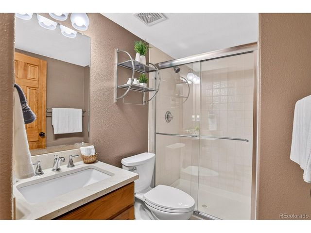 9234 W Hinsdale Pl, Littleton, CO 80128