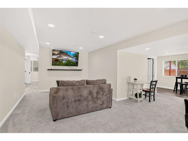 9234 W Hinsdale Pl, Littleton, CO 80128