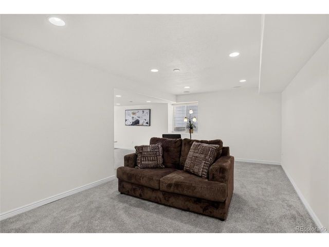 9234 W Hinsdale Pl, Littleton, CO 80128