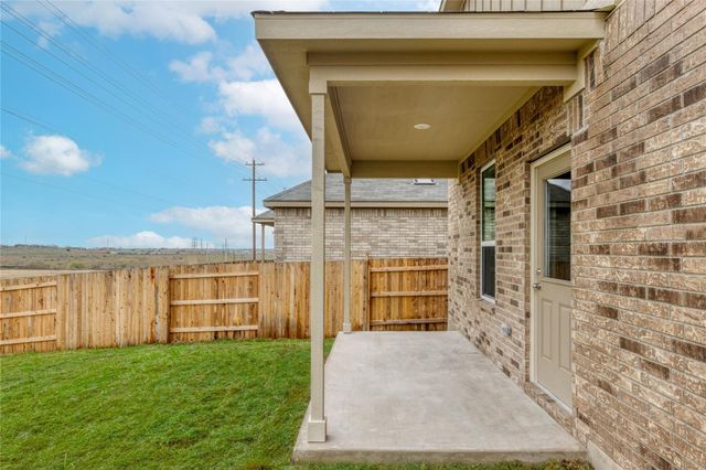 212 Sugar Cane RD, Buda, TX 78610