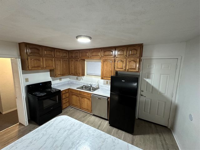 3578 Wayside Avenue, Fort Worth, TX 76110
