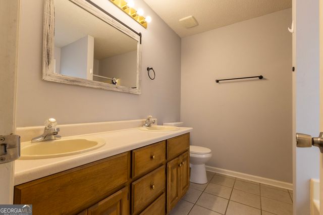 103 Quail Hollow Drive, Warner Robins, GA 31088