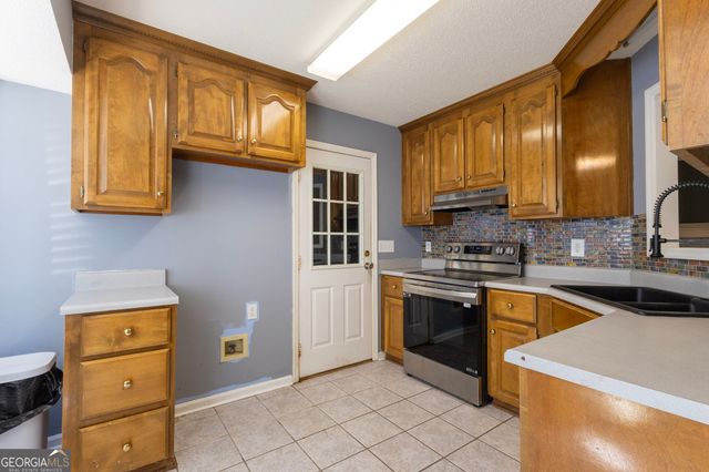 103 Quail Hollow Drive, Warner Robins, GA 31088