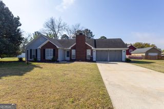 103 Quail Hollow Drive, Warner Robins, GA 31088