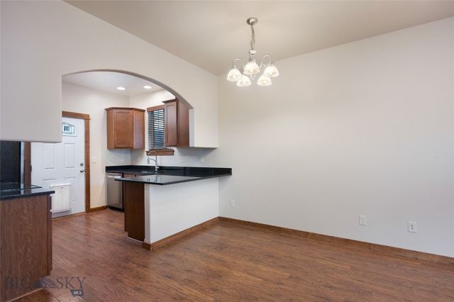 3858 Kimberwicke Street, Bozeman, MT 59718