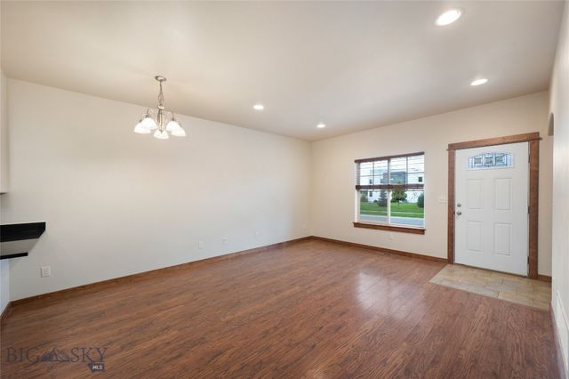 3858 Kimberwicke Street, Bozeman, MT 59718