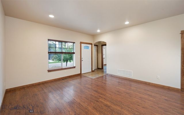 3858 Kimberwicke Street, Bozeman, MT 59718