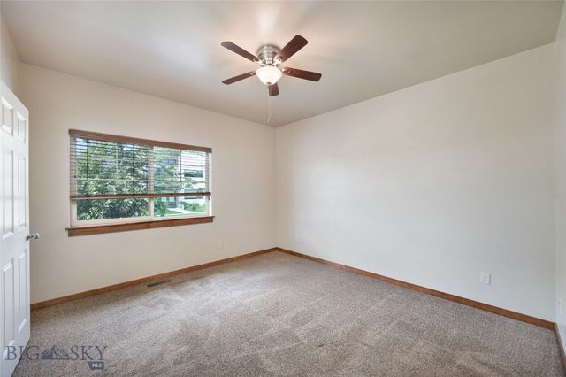 3858 Kimberwicke Street, Bozeman, MT 59718