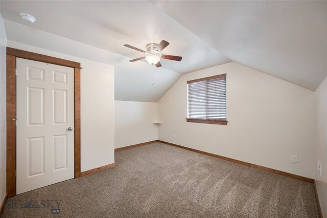 3858 Kimberwicke Street, Bozeman, MT 59718