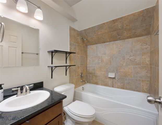 3858 Kimberwicke Street, Bozeman, MT 59718