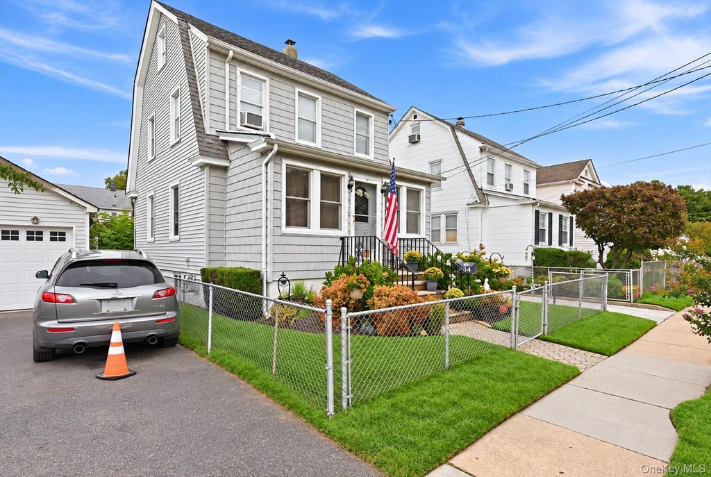 56 Elmwood Street, Valley Stream, NY 11581 — exterior