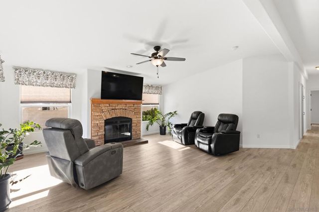 13314 Buena Vista St 71, Poway, CA 92064