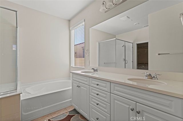 19156 Doral, Apple Valley, CA 92308