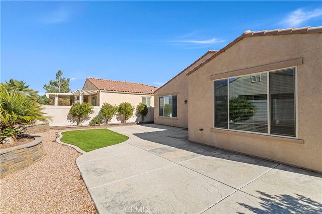 19156 Doral, Apple Valley, CA 92308
