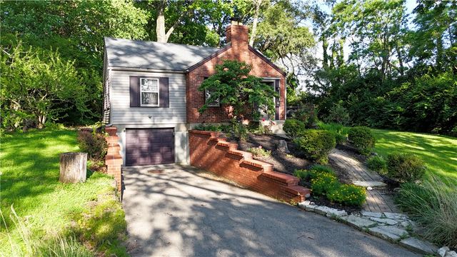 2938 Glenmore Avenue, Kettering, OH 45409