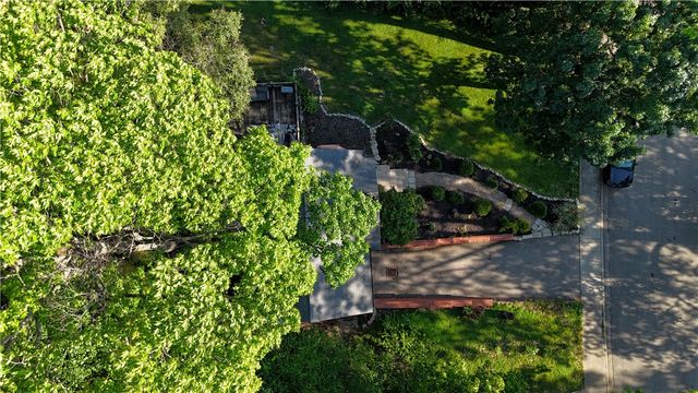 2938 Glenmore Avenue, Kettering, OH 45409