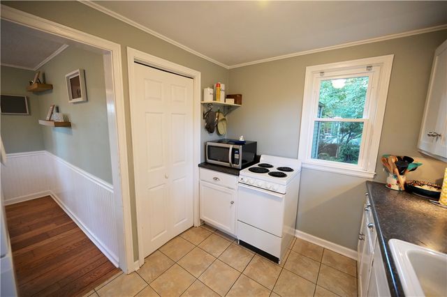 2938 Glenmore Avenue, Kettering, OH 45409