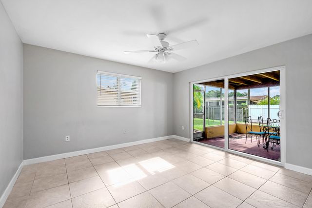 6760 SW 11TH Street, Pembroke Pines, FL 33023