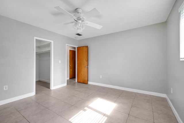 6760 SW 11TH Street, Pembroke Pines, FL 33023