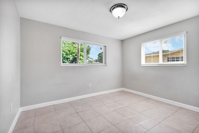 6760 SW 11TH Street, Pembroke Pines, FL 33023