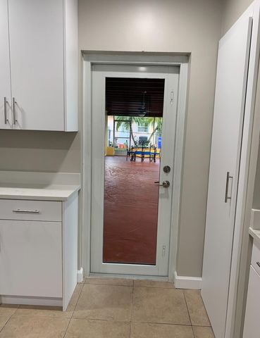 6760 SW 11TH Street, Pembroke Pines, FL 33023