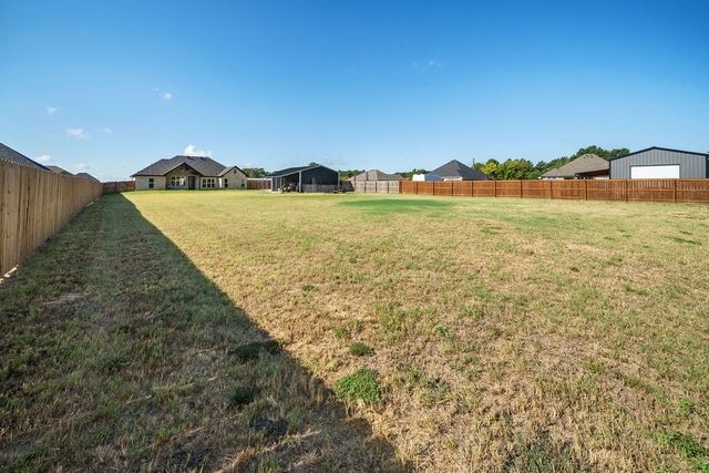 16139 Eagle Lane, Lindale, TX 75771