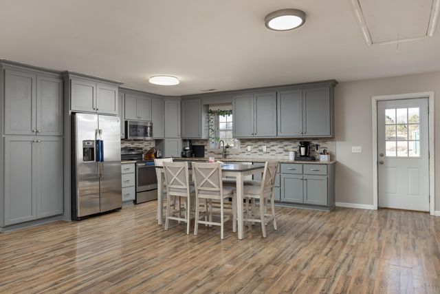 143 Meridian Way, Dalton, GA 30721