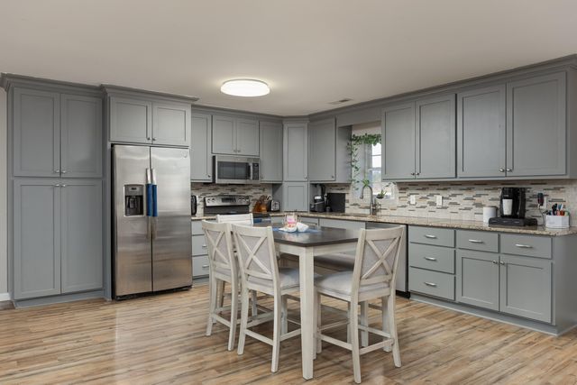 143 Meridian Way, Dalton, GA 30721