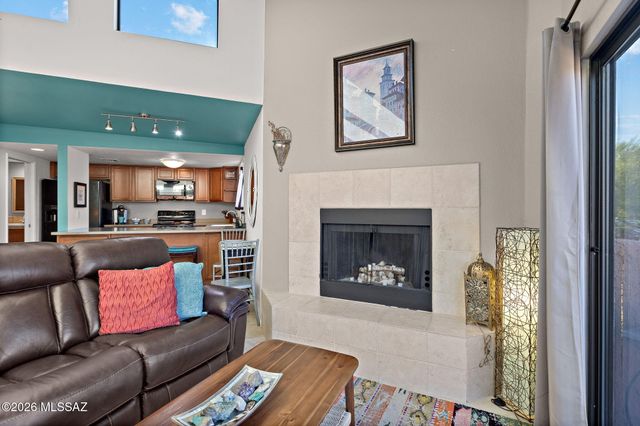 5051 N Sabino Canyon Rd Unit 2216, Tucson, AZ 85750
