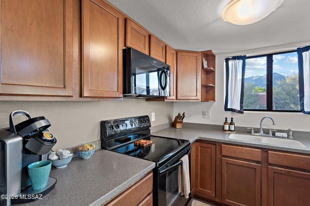 5051 N Sabino Canyon Rd Unit 2216, Tucson, AZ 85750
