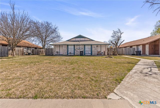 2105 Robert E Lee Drive, Killeen, TX 76543
