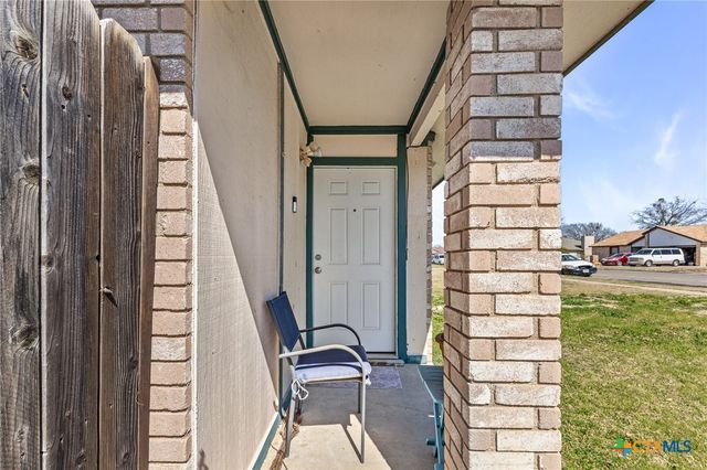 2105 Robert E Lee Drive, Killeen, TX 76543