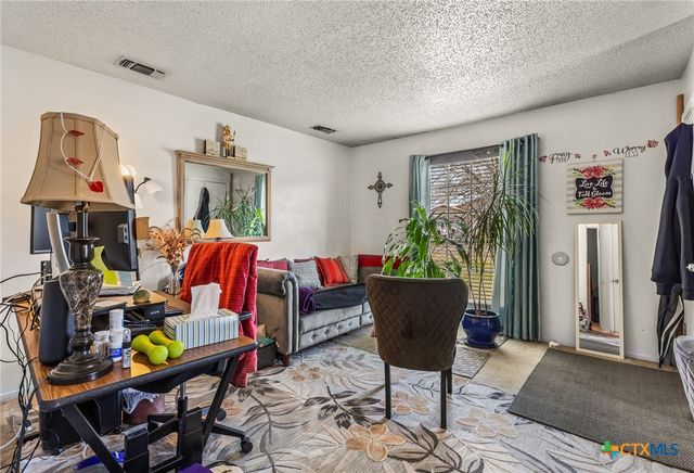 2105 Robert E Lee Drive, Killeen, TX 76543