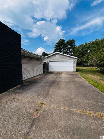 5313 Eva Drive, Paducah, KY 42003