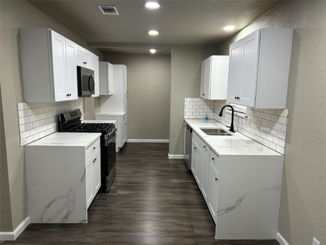 220 N Bernice Drive, Garland, TX 75042