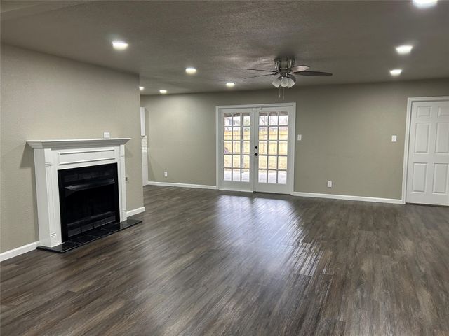 220 N Bernice Drive, Garland, TX 75042