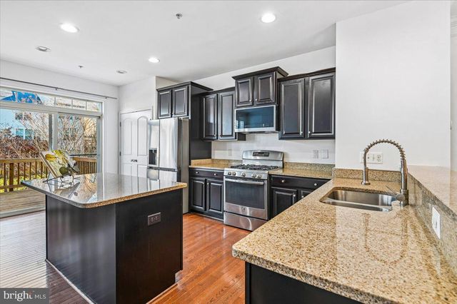 930 WHITSTABLE BLVD, Arnold, MD 21012