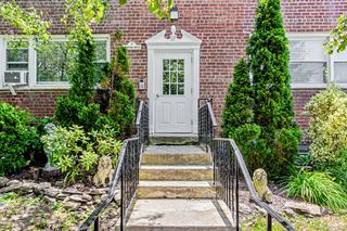 17 Leewood Circle 6R, Eastchester, NY 10709