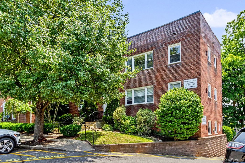 17 Leewood Circle 6R, Eastchester, NY 10709 — photo 2