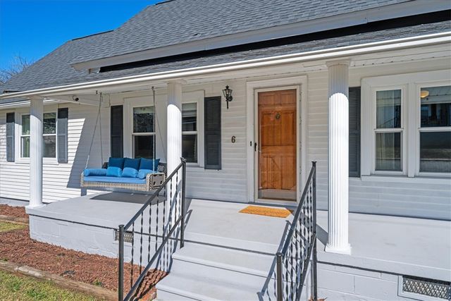 6 Fuller Street, Pelzer, SC 29669