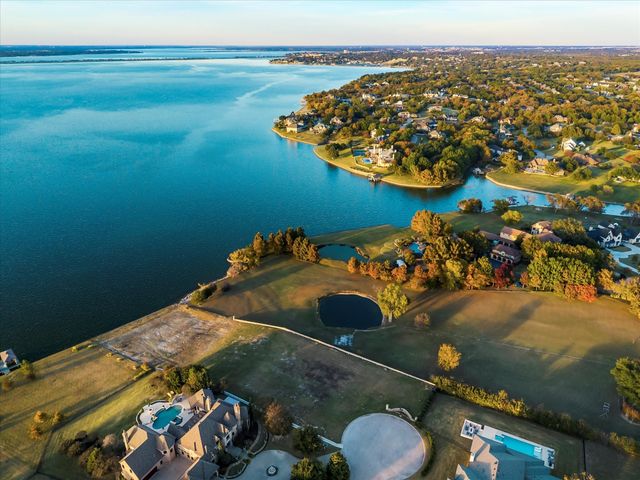 6 Terrabella Lane, Heath, TX 75032