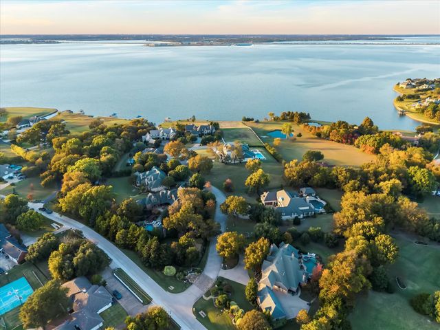 6 Terrabella Lane, Heath, TX 75032